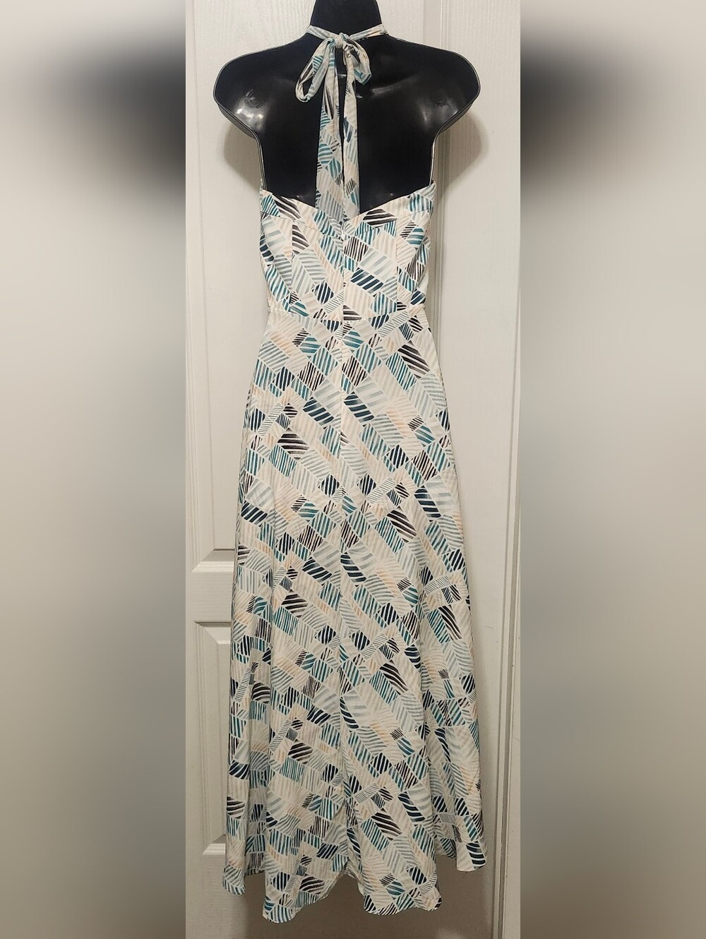 White House Black Market Ivory Geometric High-Low Dress Size 2 NWT - Picture 6 of 6